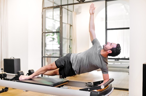 Reward: 1M REFORMER PILATES –  Γυμναστήριο KINISIS Δράμα